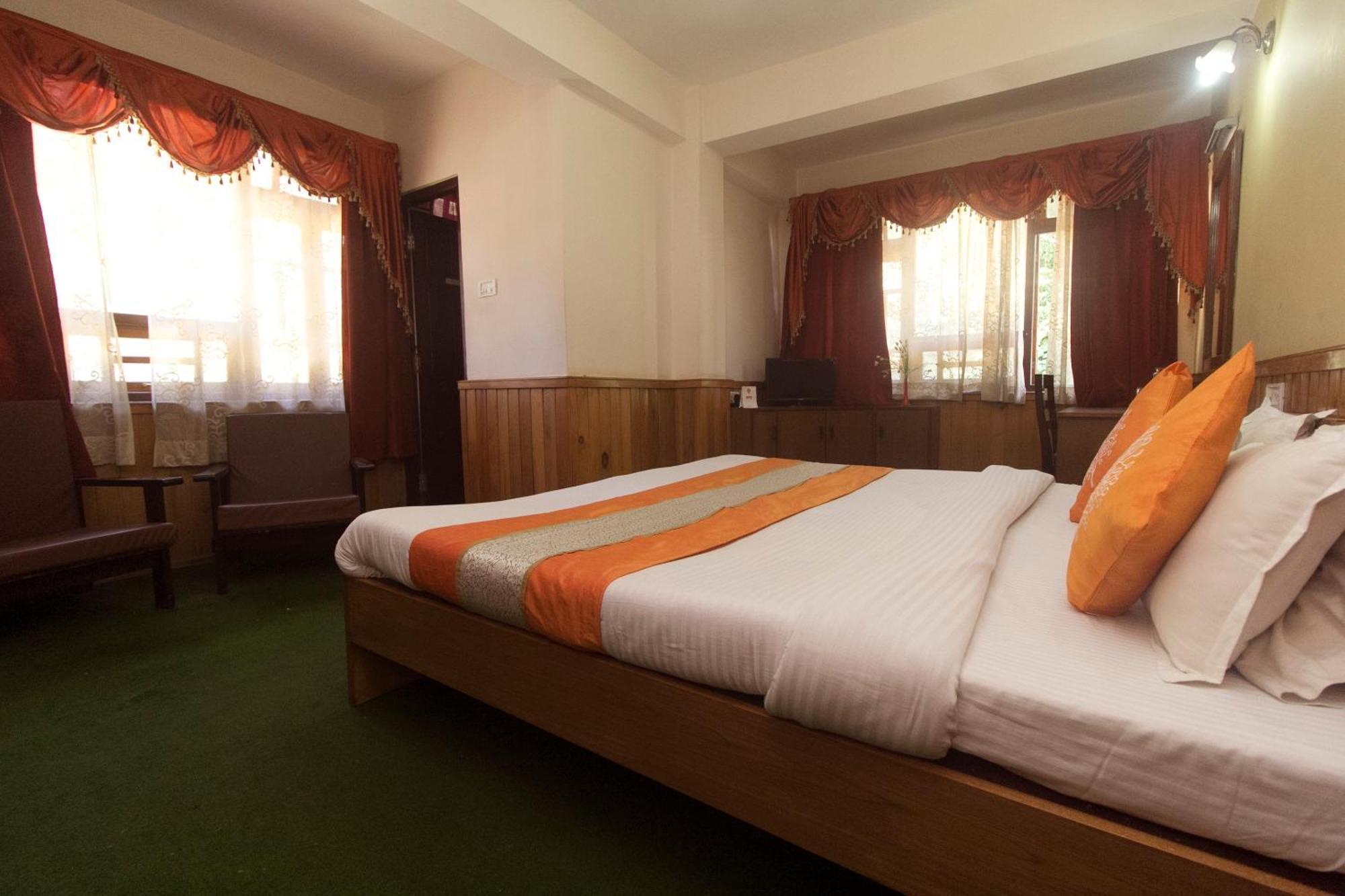 Oyo 10587 Vanjula Residency Gangtok Buitenkant foto