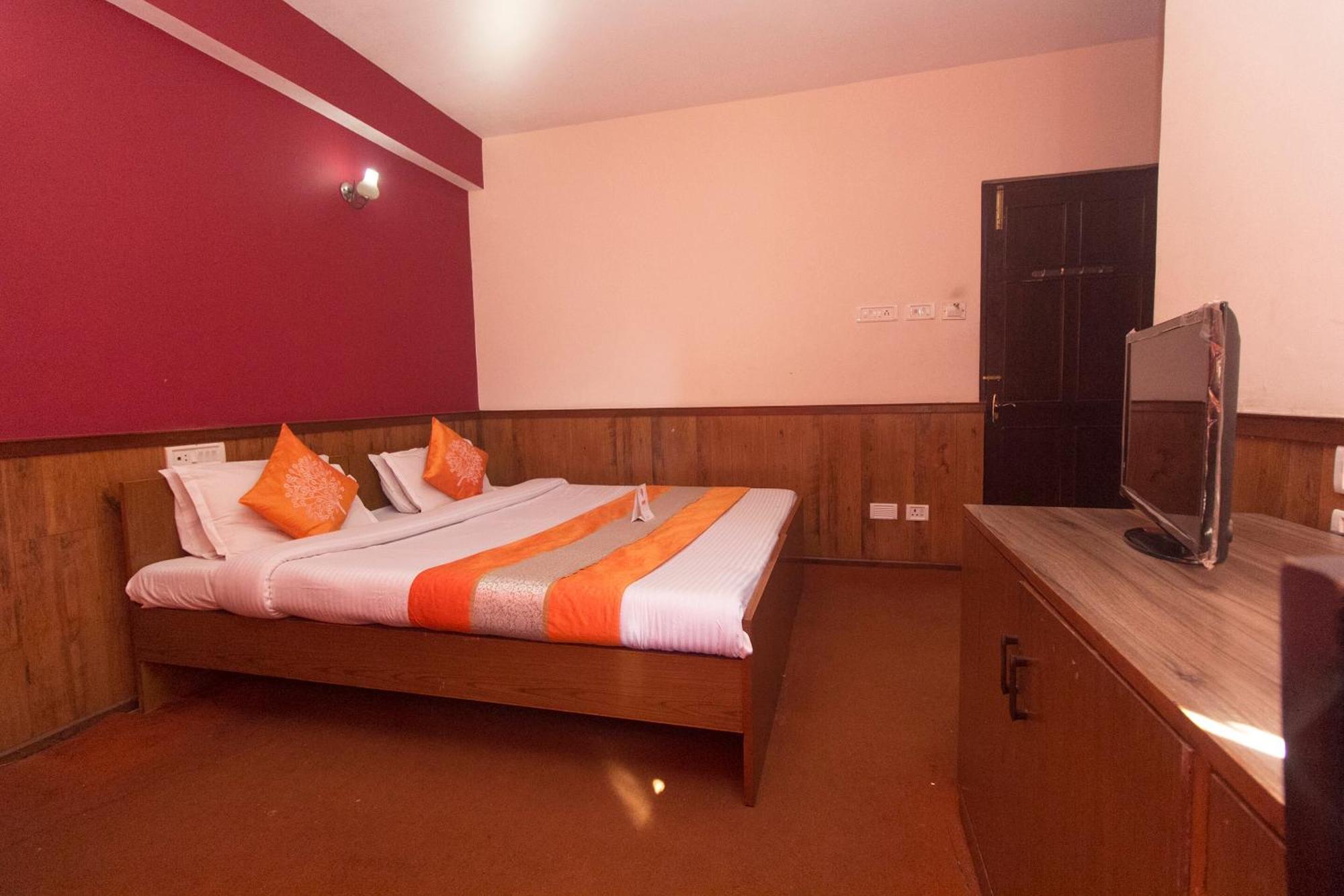 Oyo 10587 Vanjula Residency Gangtok Buitenkant foto